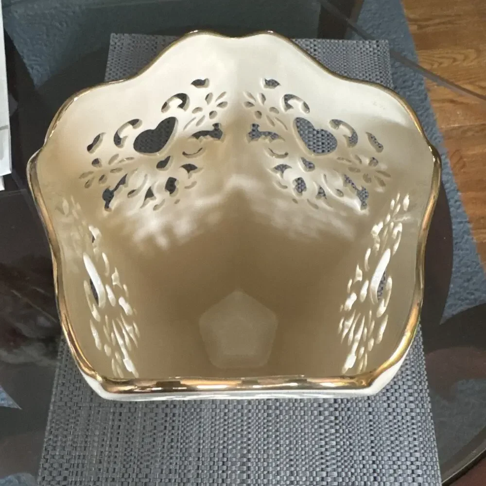 Vintage 1997 Lenox Eternal Pierced Hearts 10
